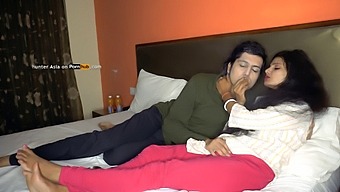 Desi Bhabhi'S Hot Solo Session - Indian Sister-In-Law'S Self-Pleasure